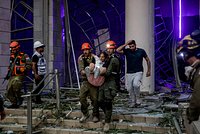 &laquo;Сброшен полный боезапас бомб&raquo;. Трамп заявил, что самолеты США атаковали три ядерных объекта в Иране