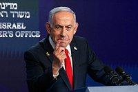 &laquo;Сброшен полный боезапас бомб&raquo;. Трамп заявил, что самолеты США атаковали три ядерных объекта в Иране