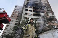 &laquo;Сброшен полный боезапас бомб&raquo;. Трамп заявил, что самолеты США атаковали три ядерных объекта в Иране