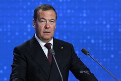 Медведев жестко ответил на призыв США к переговорам с Украиной. Что он сказал и почему это разозлило американский Конгресс? Медведев жестко ответил на призыв США к переговорам с Украиной. Что он сказал и почему это разозлило американский Конгресс?