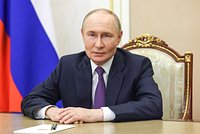 Зеленский заявил о продуктивном разговоре с Трампом. Киев готовит &laquo;одну из самых сильных&raquo; сделок