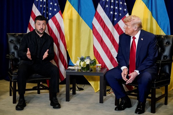 Трамп получил секретные данные о якобы планируемом наступлении ВСУ. Что об этом известно?