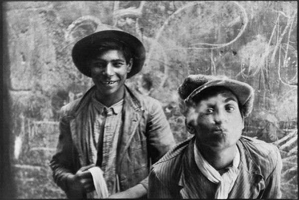 30 снимков великого фотографа Анри Картье-Брессона 30 снимков великого фотографа Анри Картье-Брессона