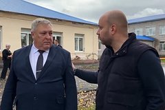 &laquo;Просто камень? Уволен, *****!&raquo; Губернатор вспылил из-за отношения чиновника к мемориалу участникам Великой Отечественной войны