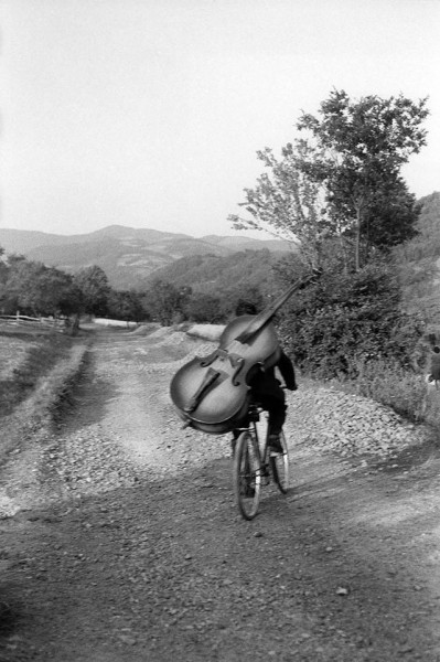 30 снимков великого фотографа Анри Картье-Брессона 30 снимков великого фотографа Анри Картье-Брессона