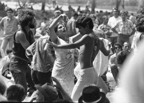 Хиппи и Лето любви в Калифорнии 1967 года