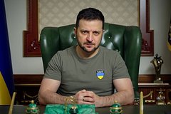 &laquo;Поражение, политический крах и гражданская война&raquo;. На Западе предрекли Зеленскому военный переворот на фоне скандала с коррупцией