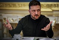 &laquo;Дегенерат слил место высадки&raquo;. Украинский спецназ на &laquo;Черных ястребах&raquo; высадился у Красноармейска и сразу попал под удары дронов