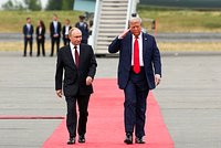 &laquo;Слава богу, не дали им Tomahawk&raquo;. Трамп в шоке от попытки ВСУ ударить по резиденции Путина. Что об этом говорят в России и мире