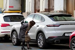 &laquo;Превратились в кирпичи&raquo;. Сотни автомобилей Porsche в России перестали заводиться