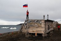 В США появился законопроект об аннексии Гренландии. Трампа призвали поторопиться, пока до острова не добралась Россия