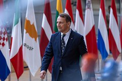 Глава МИД Польши призвал готовиться к войне