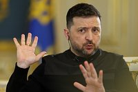 «Мы оба устали». Жена Зеленского высказалась о планах мужа участвовать в президентских выборах «Мы оба устали». Жена Зеленского высказалась о планах мужа участвовать в президентских выборах