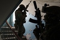 Армия России нанесла удар по складу фонда супруги Зеленского. Что там находилось и каковы последствия атаки?
