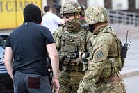 СБУ и ГУР обвиняют друг друга в перестрелке в Киеве и готовятся к новому конфликту. Что известно о противостоянии спецслужб?