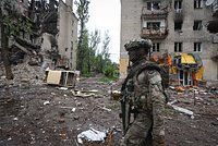 Погиб российский генерал, спасший битву за Бахмут. Его заслуги отмечал Путин