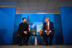 &laquo;Сложнее, чем другие войны&raquo;. Трамп снова занялся Украиной. Он раскрыл детали встречи с Зеленским и объяснил, чего хочет Путин